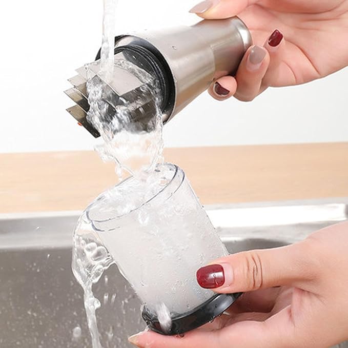 Manual Pressed Garlic Chopper, 6.3 X 2.4in Mini Dicer Food Chopper, 304 Stainless Steel Manual Garlic Press and Masher Hand-Pressed Kitchen Chopper for Mincing Garlic Press