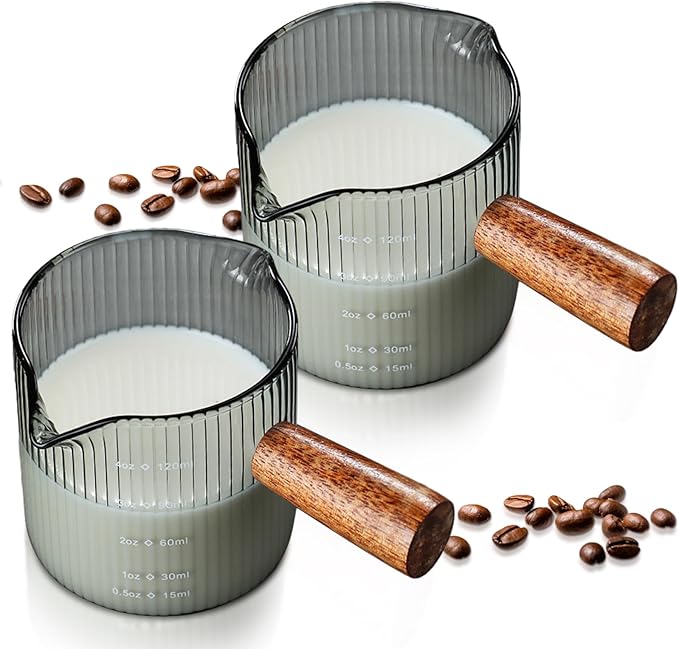 2 Pcs Double Spouts Measuring Espresso Cups Shot Glasses with Wood Handle 4 oz Dual Scale V-shaped Mouth Measuring Glasses Demitasse Cups Ribbed Milk Frothing Pitcher for Coffee Bar