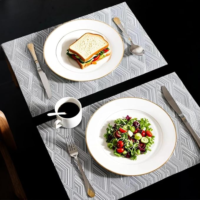 Placemats, Placemats for Dining Table Set of 4, Kitchen Table Mats Heat-Resistant Non-Slip Washable PVC Woven Vinyl Place Mats for Dining Room Table Decoration (Set of 4, 3D Grey)