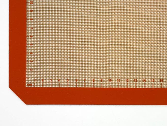 Mercer Culinary Silicone Bake Mat, Full Size, 16.5-Inch x 24.5-Inch, Orange border