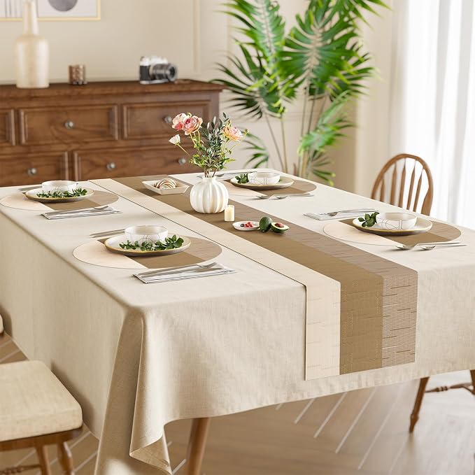 Round Placemats Set of 4, 15 Inch Woven Vinyl Heat Resistant Place Mats, Washable Non Slip PVC Table Mats for Kitchen Dining Party Outdoor Table Decor (Beige Light Brown, 4)