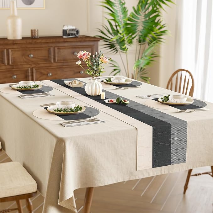 Round Placemats Set of 6, 15 Inch Woven Vinyl Heat Resistant Place Mats, Washable Non Slip PVC Table Mats for Kitchen Dining Party Outdoor Table Decor (Beige Black, 6)