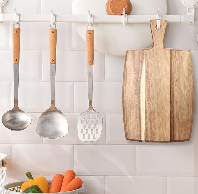 Acacia Wood Cutting Board with Handle Large Charcuterie Boards Wooden Chopping Board Decorative Big Cutting Boards for Kitchen Meat Teak Bread Cheese Board Platter Butcher Block Food Serving Tray