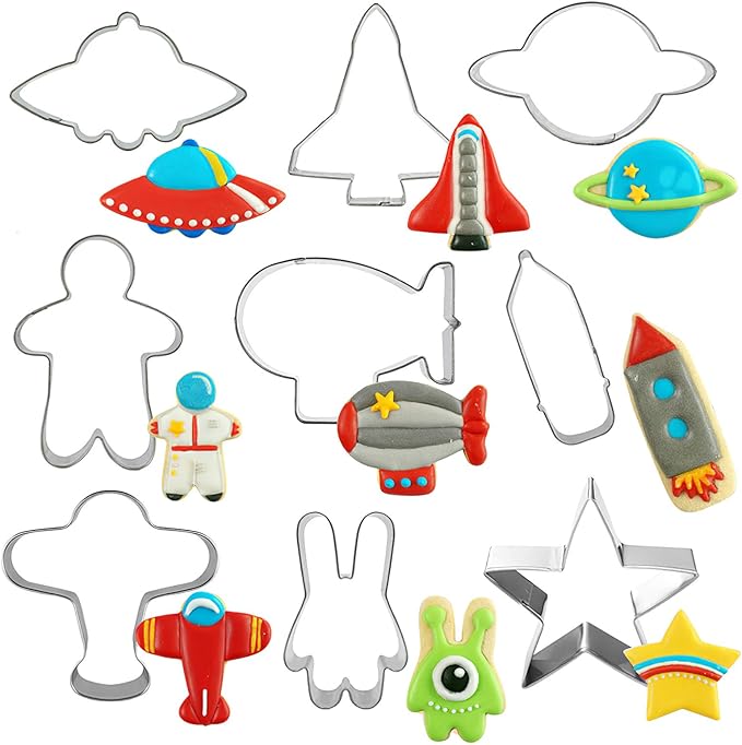 HENGYID Animal Cookie Cutter Set - 9 PCS Stainless Steel Shaped Cookie Candy Food Cutters Molds for DIY, Kitchen, Baking, Cake, Holiday Celebration, Kids Animal Themed Birthday Party (Space)