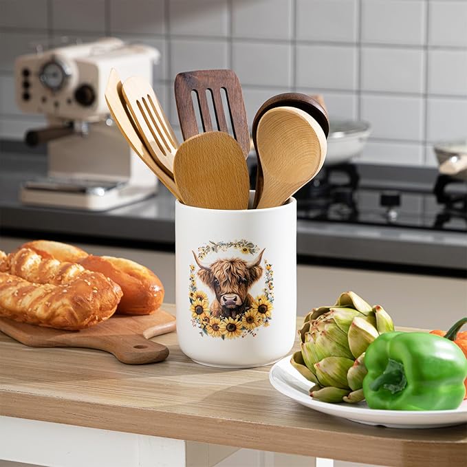Sawysine Highland Cow Ceramic Utensil Holder Kitchen Crock Storage Accessories Decoration for Home Farmhouse Kitchen Countertop Storage Organizer Container Gifts