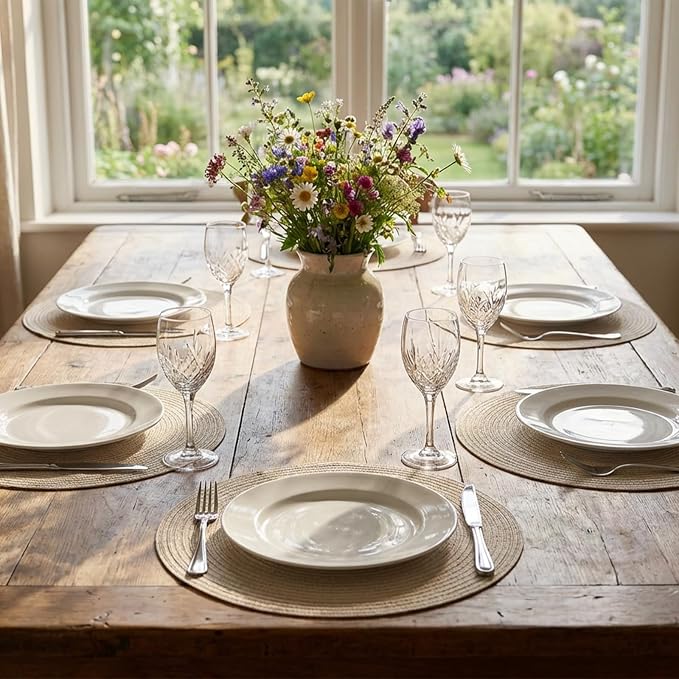 AHHFSMEI Round Braided Placemats Set of 6 Woven Table Mats for Dining Table Heat Resistant Easy to Clean Perfect for Kitchen & Home Decor (Beige)