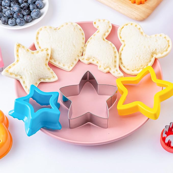 Sandwich Cutters for Kids Lunch LARGE 6 Pcs, Kimfead Sandwich Maker, Cookie Cutters Set, Dinosaur Mouse Heart Star Bear