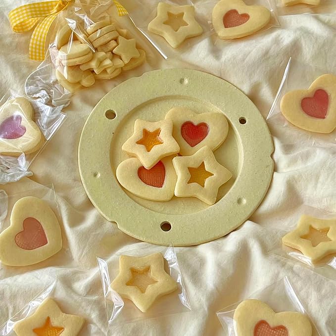 18 Pieces Metal Cookie Cutters, Stainless Steel Molds Flower Square Heart Round Star Shapes for Home Holiday Mother's Day