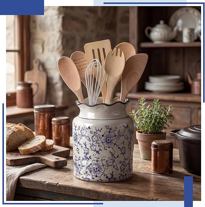 LemonRoad Chinoiserie Floral Ceramic Utensil Holder Blue and White Floral Cooking Utensil Crock with Scalloped Edge Vintage Chinese Style Organizer Vase Decor for Kitchen Countertop Housewarming Gift