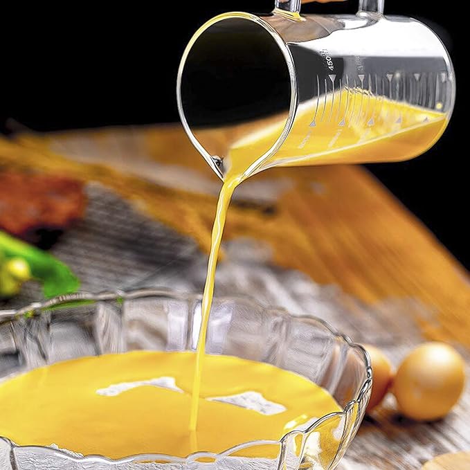 500ml Glass Measuring Cup with Lid Heat Resistant Handle Measured Mixing Glass Mug Clear Scale V-Shaped Spout for Milk Coffee Liquid Beaker Drinking Glasses Measure Jugs, Microwave Oven Freezer Safe