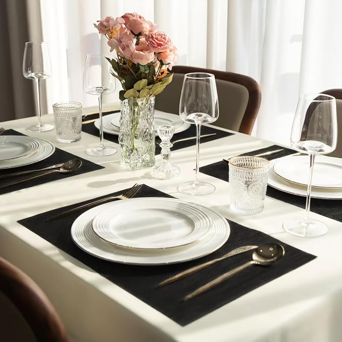 Placemats Set of 8 Vinyl/Plastic Woven Place Mats for Kitchen Table Indoor/Outdoor Washable Placemat Wipeable Dining Table Mats (Full Black,8)