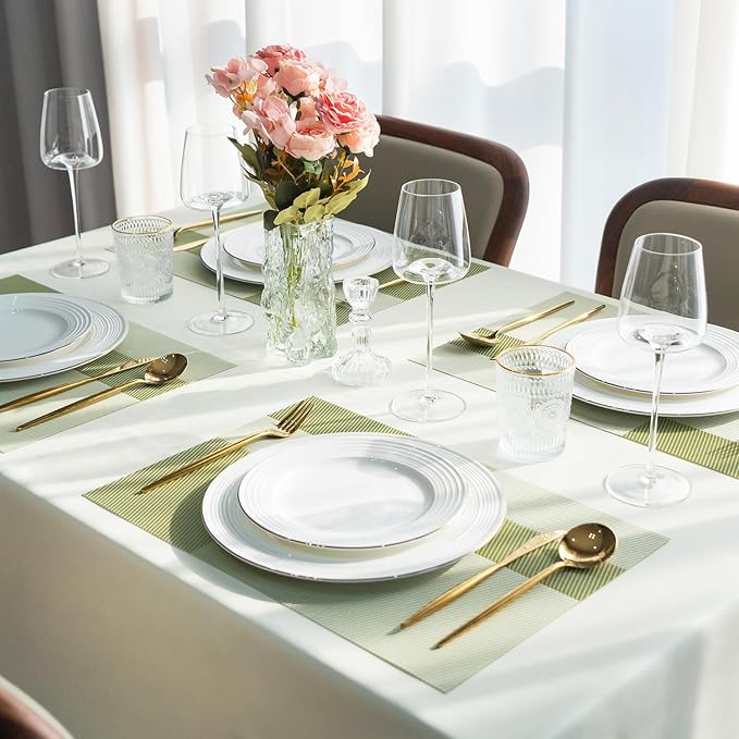 Placemats Set of 8 Vinyl/Plastic Woven Place Mats for Kitchen Table Indoor/Outdoor Washable Placemat Wipeable Dining Table Mats (Green Cube,8)