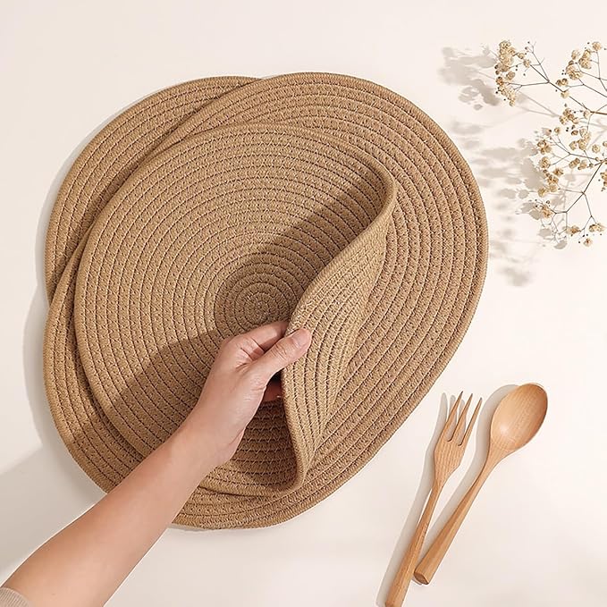 6 Pack Jute Woven Placemats, 13.8 inches Braided Charger Plates Round Rattan Placemats Vintage Tablemats Wicker Tablemats Boho Heat Resistant Mats for Weddings Indoor & Outdoor Party