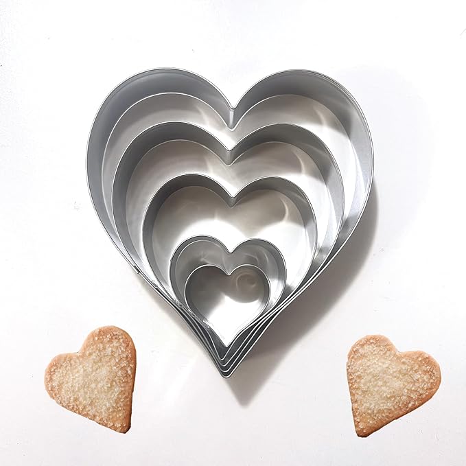 5-Piece Heart Cookie Cutter Set | Stainless Steel Baking Tools for Biscuit, Donut, Pastry & Fondant | Valentine's Day Baking Kit with Cookie Mold for Family Cooking & Kids Crafts (Peach Heart Shape)