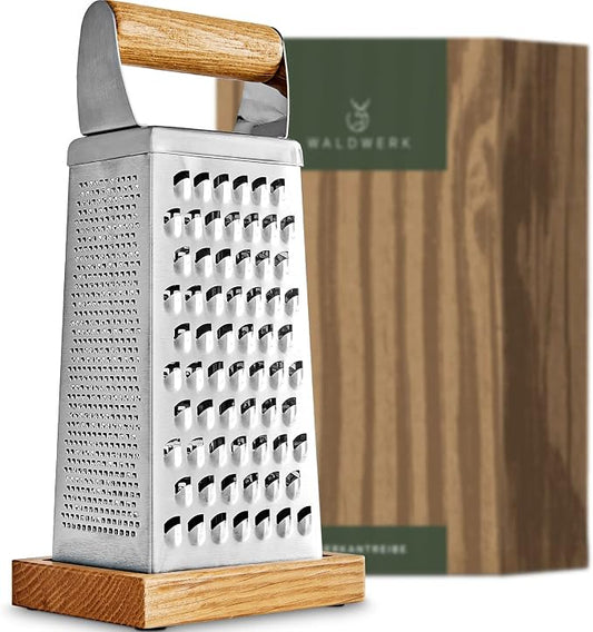 WALDWERK Premium Grater with Etched Stainless Steel Blades - Grater for Kitchen with Oak Wood Base - Box Grater with 4 Sides for Parmesan Cheese, Vegetables, Carrots, or Potatoes - Cheese Grater