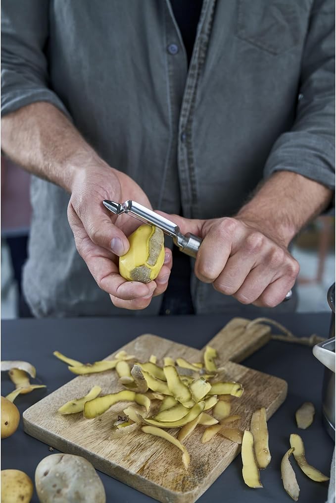 ZWILLING Pro Swivel Peeler