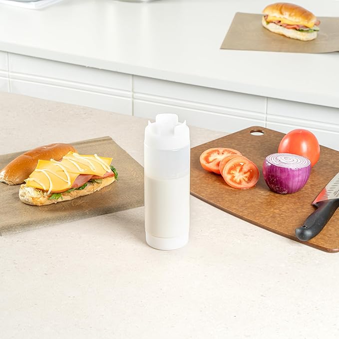 Restaurantware Plastic Squeeze Bottle 20 oz Refillable Condiment Bottle Large Valve Dishwashable Clear Inverted Sauce Dispenser For Thick Condiments, Dressings, Batter, Sour Cream, And Syrups