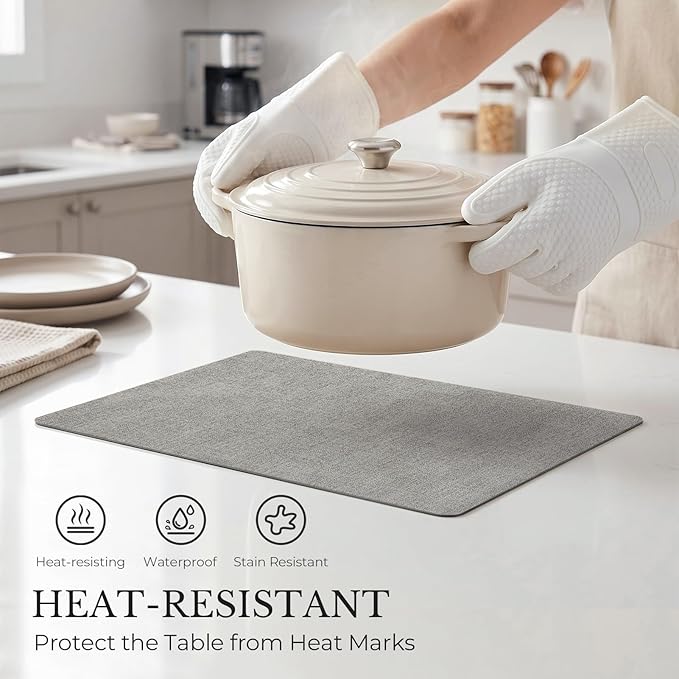 Romanstile Vinyl Placemats Set of 4, Reversible Faux Leather Heat Resistant Wipeable Table Mats, Waterproof Washable Non-Slip Table Placemats for Dining/Kitchen/Outdoor (Grey Light Grey, 12" x 17")