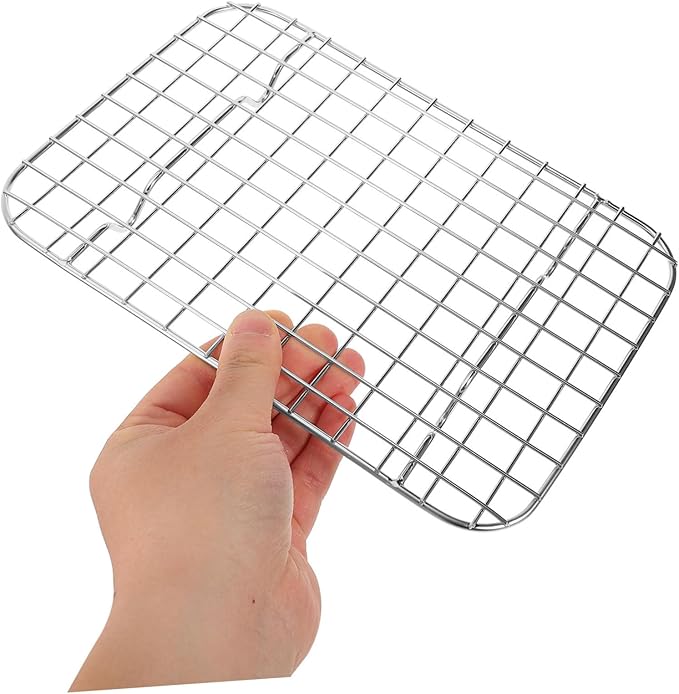 ULTECHNOVO Stainless Steel Baking Rack for Grilling Cooling and Drying 1 Unit Dishwasher Safe for Small Ovens and BBQs Versatile Cooking Tool
