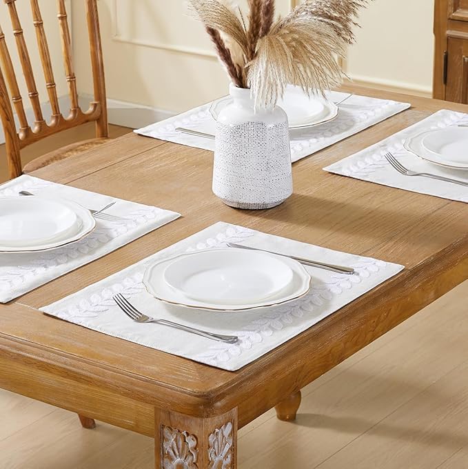 Wracra Embroidered Placemats, 13 x 18 Inch Set of 4 Placemats, Irregular Willow Rustic Place Mats for Kitchen Table and Heat Resistant, White 4PCS