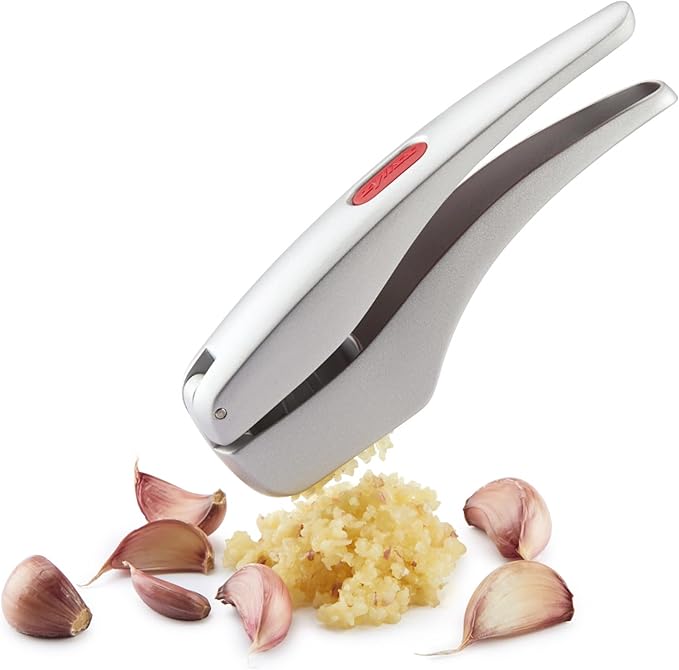 ZYLISS Susi 3 Garlic Press "No Need To Peel" - Built in Cleaner - Crusher, Mincer and Peeler, Cast Aluminum