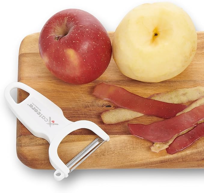 CatCora Swiss-Style Peeler, Professional German Tempered Stainless Steel Blade For Peeling Fruits and Vegetables and Garnishing, Ergonomic Contoured Handle, White, Set of 2