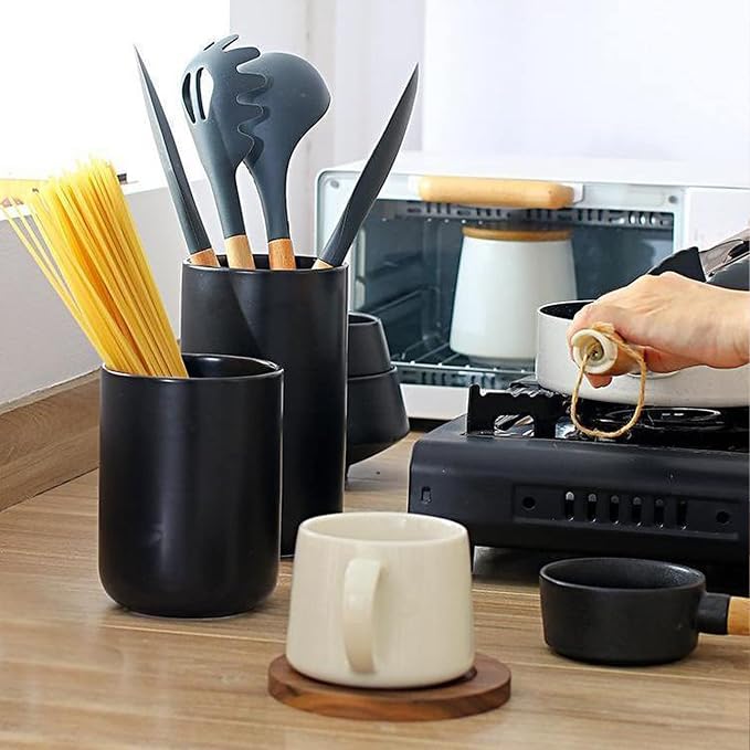 Ceramic Utensil Holder, Black Kitchen Utensil Holder for Countertop Large Utensil Crock Modern Cooking Utentsils Holder Kitchen Spatula Holder Farmhouse Kitchen Decor for Counter Organizer(Black/L)