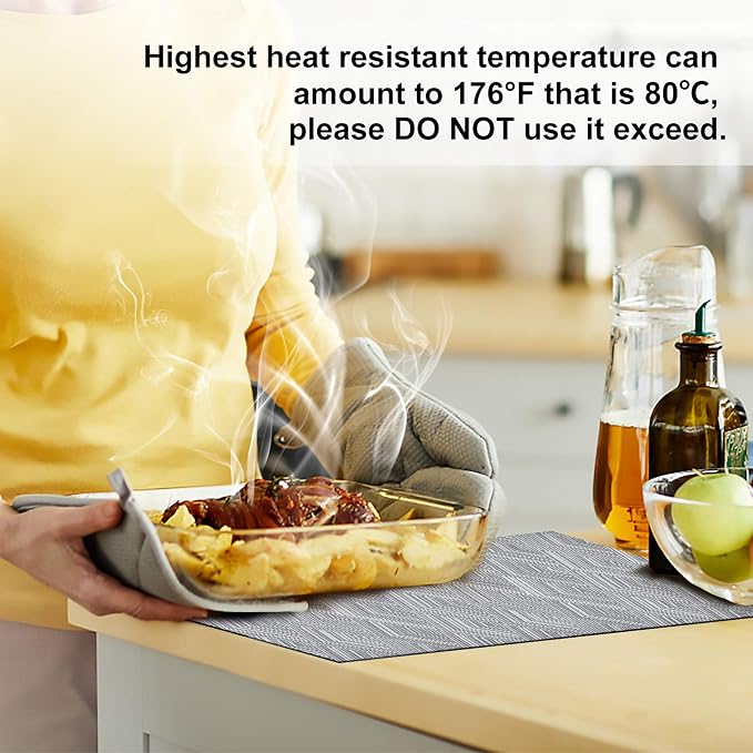 Aofmee Placemats Set of 6, Heat Resistant Place Mats, Washable Durable PVC Table Mats, Woven Vinyl Plastic Placemats for Kitchen Dining Table, Non-Slip Stain Resistant Placemats Indoor, Easy to Clean