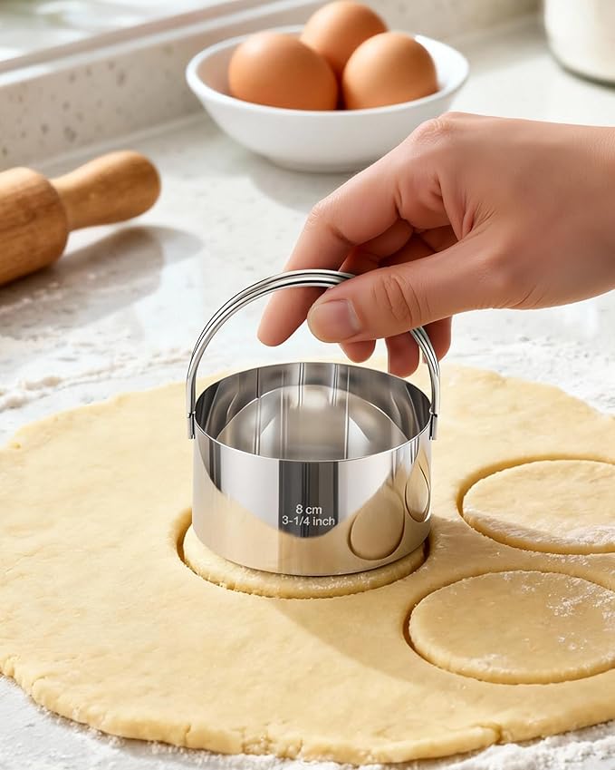 Biscuit Cutter Set with Handle, 5 Piece Stainless Steel Round Cookie Cutter Tool, Multi Size Circle Dough Donut Cutters for Baking Cakes, Biscuits, Pastry Dough