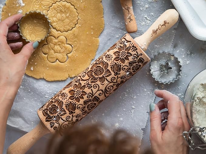PALM TREE Embossing Rolling Pin with Tropical Pattern. Dough and Clay Roller for Embossed Cookies and Pottery. Cookie and Ceramic Stamp. Backing Gifts for Women by Algis Crafts