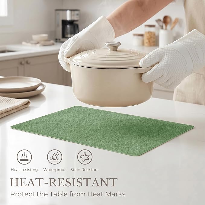 Romanstile Vinyl Placemats Set of 8-12 X 17 Inch - Faux Leather 100% Waterproof Wipeable Anti Slip Place Mats, Heat Resistant Reversible PU Table Mats for Kitchen Dining Party Outdoor, Dark Green