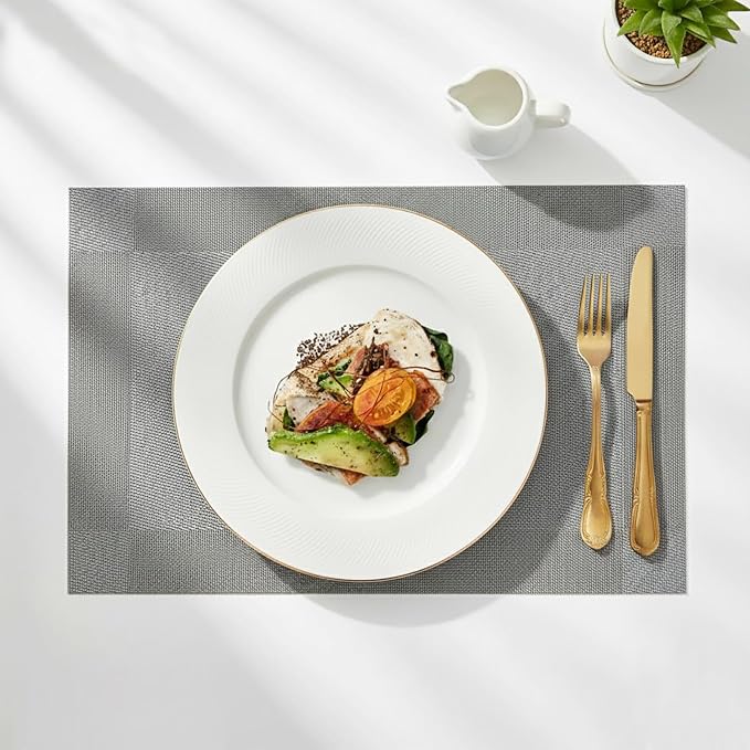 Placemat Set of 4,Vinyl/Plastic Woven Place mats, Washable Durable Heat-Resistant Non-Slip Table Mats, Wipeable Placemats for Kitchen Dining Tables, Indoor/Outdoor Use (Silver Gray, 4)