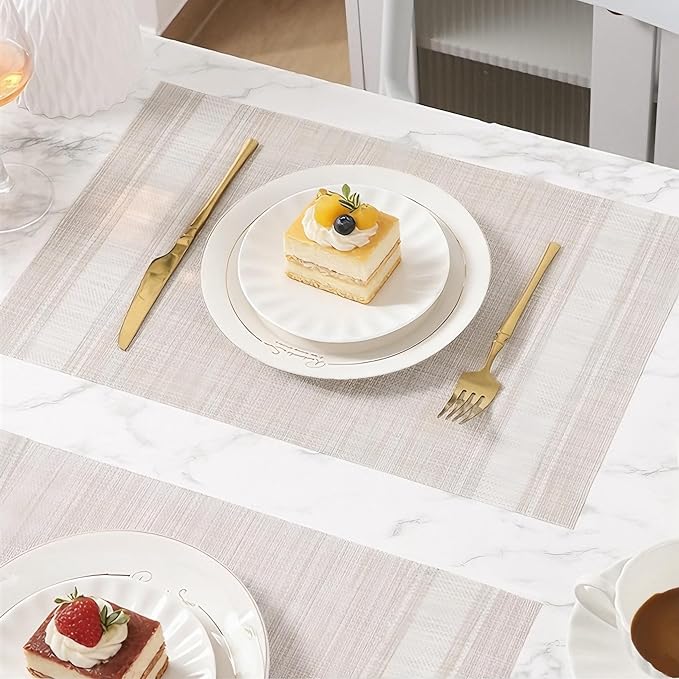 Placemats, Placemats for Dining Table Set of 6, Kitchen Table Mats Heat-Resistant Non-Slip Washable PVC Woven Vinyl Place Mats for Dining Room Table Decoration (Pack of 6, Beige)