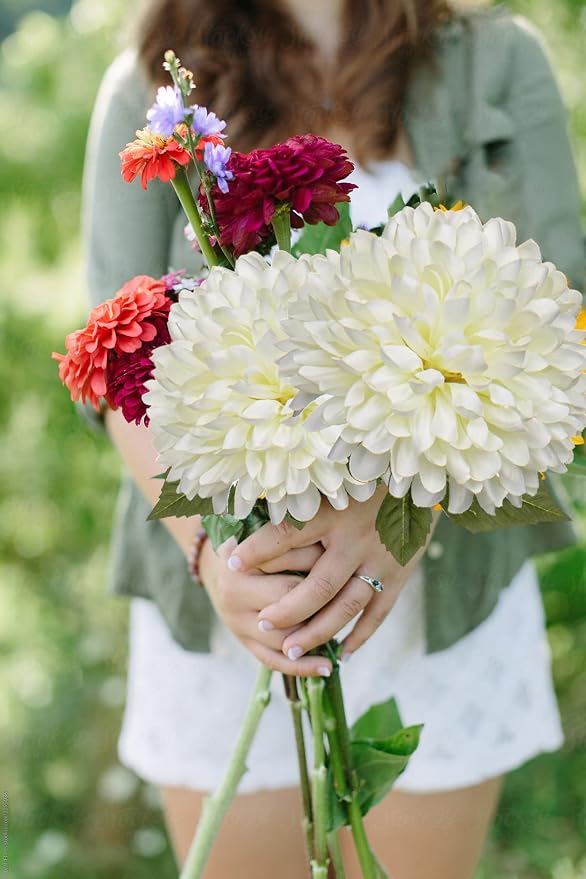 Briful Autumn Artificial Chrysanthemums Ball Flowers 6’’ Large Heads Mums Stems Cream White Fake Hydrangea Flowers Bridal Wedding Bouquet for Home Garden Party Wedding Decoration, Set of 4