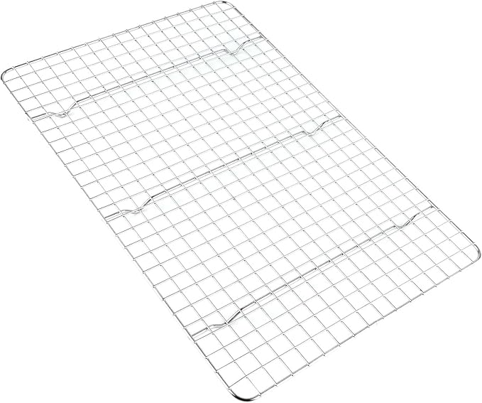 Checkered Cooling Rack 304 Stainless Steel Heavy Duty Baking Wire Rack with Grid Design for Home Bakery and Professional Kitchen Use 37.5cm x 25cm