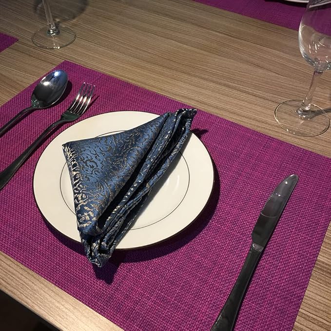 WAZAIGUR Placemats,Easy to Clean Crisscross Woven Vinyl Place Mats Durable Non-Slip Heat Resistant Table Mats,Placemats for Kitchen Table Set of 6,Purple