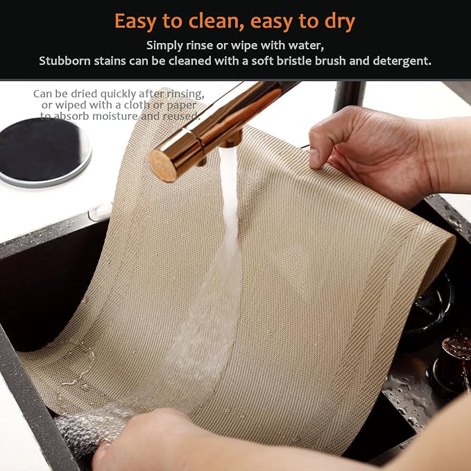 Placemats Set of 8 Washable&Wipeable Place mats for Dining Table Kitchen Indoor Outdoor Table Mats Heat Resistant Non Slip Woven Vinyl Table Placemats (Khaki，8PCS)