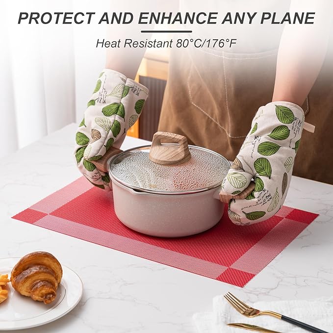 CADONO Placemats Set of 4 Washable Indoor/Outdoor Vinyl Place Mats for Dining Table Durable Non-Slip Heat Resistant PVC Weave Table Mats（Four-Corner-Red）