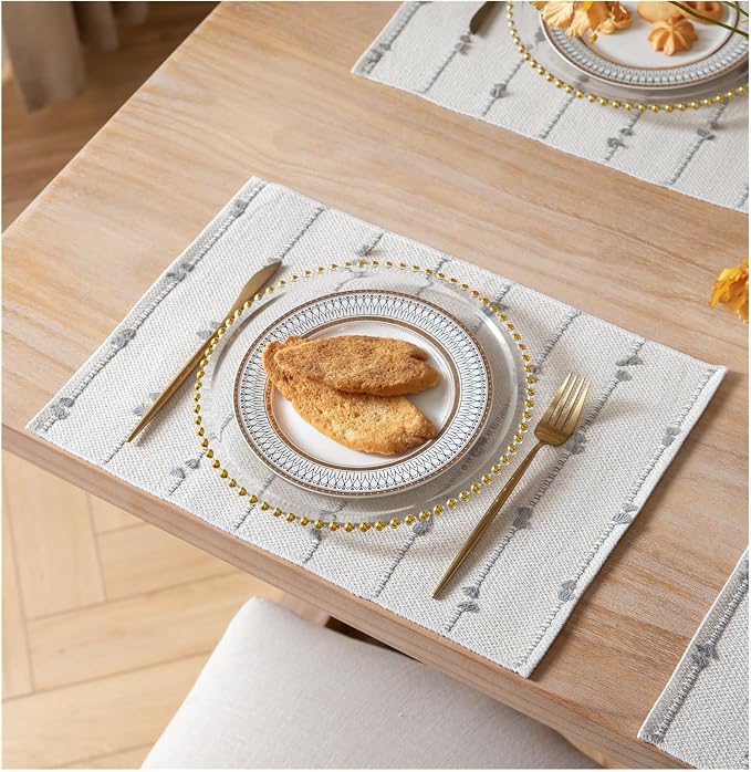 Boho Placemats Set of 4 for Dining Table Decor, Woven Cloth Place Mats for Farmhouse Rustic Kitche Home Decor, Cotton Placemats 13 x 19 Inch, Grey and Beige Table mats