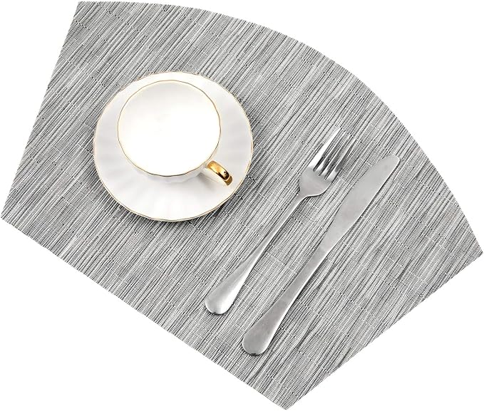 SHACOS Small Round Table Placemats Wedge Placemats with Centerpiece Round Placemat PVC Woven Table Mats Washable (7,Silver Grey)