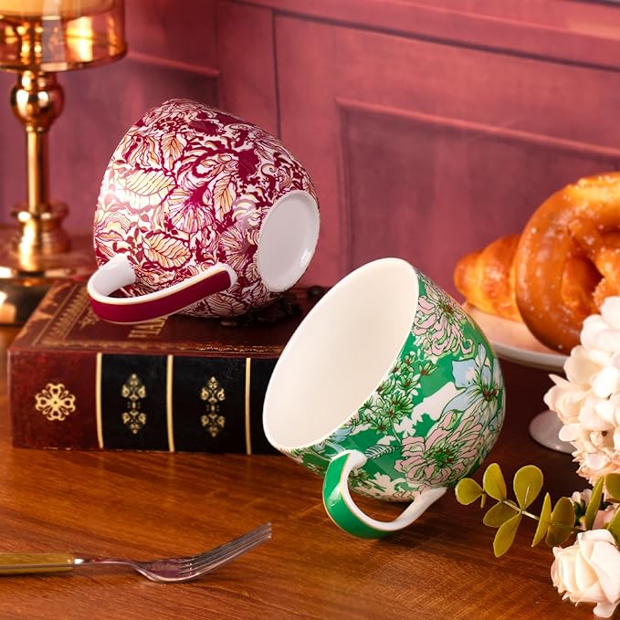 KAMMAK Coffee Mugs Ceramic Tea Cups Set of 2, 15 oz Porcelain Espresso Cups with Handle Large Novelty Mugs for Cappuccino, Latte, Americano, breakfast cereal, Hot Cocoa (Red + Green)