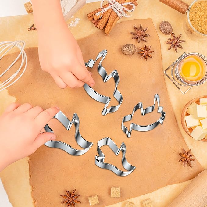 4 Pcs Penguin Cookie Cutters Set, Stainless Steel Arctic Animal Cookie Cutters Shapes Penguin Biscuit Cutters Molds for Baking Homemade Treats Birthday Party Supplies