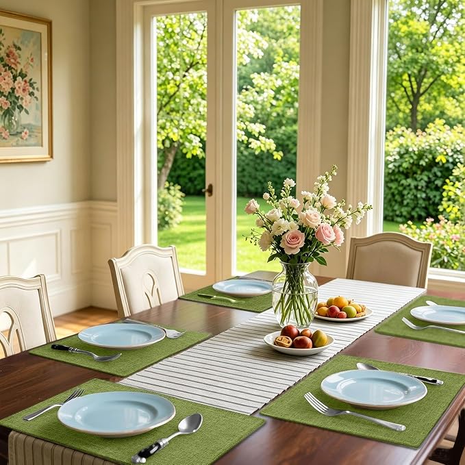 Homaxy Cloths Placemats for Dining Table Set of 4, Heat Resistant Washable Cotton Linen Blend Table Mats, Easy to Clean Place Mats for Indoor Outdoor Party Kitchen Decoration, 13" x 19", Grass Green