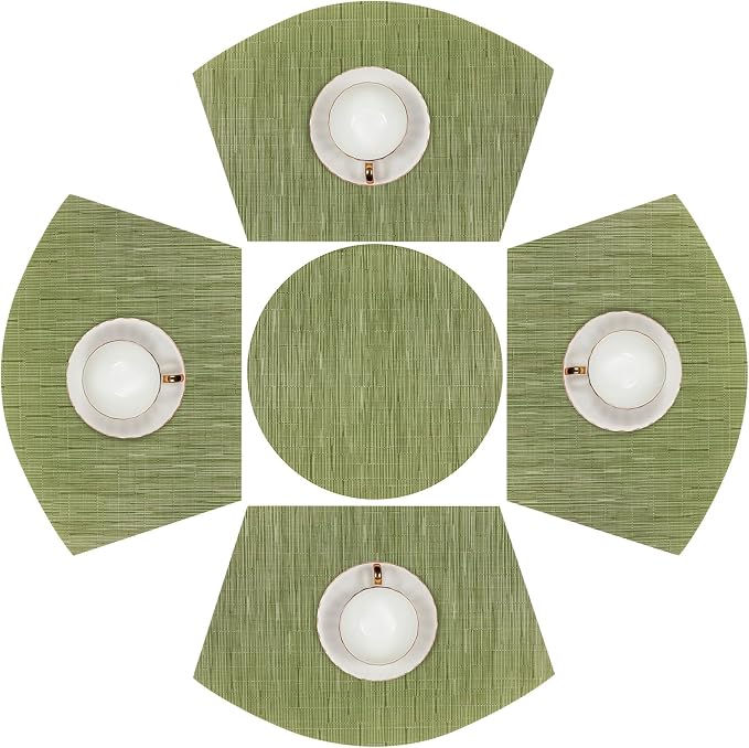 SHACOS Small Round Table Placemats Set of 5 Woven Vinyl Wedge Placemats with Centerpiece Round Table Mats Heat Resistant Wipe Clean (5, Green)