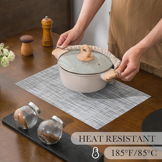 BACKTOEDEN Placemats Set of 6 Heat Resistant Washable Wipeable Placemat Woven Non-Slip Foldable Vinyl/Plastic Place Mats Indoor/Outdoor Mat Kitchen Dining Table Pad, Gray