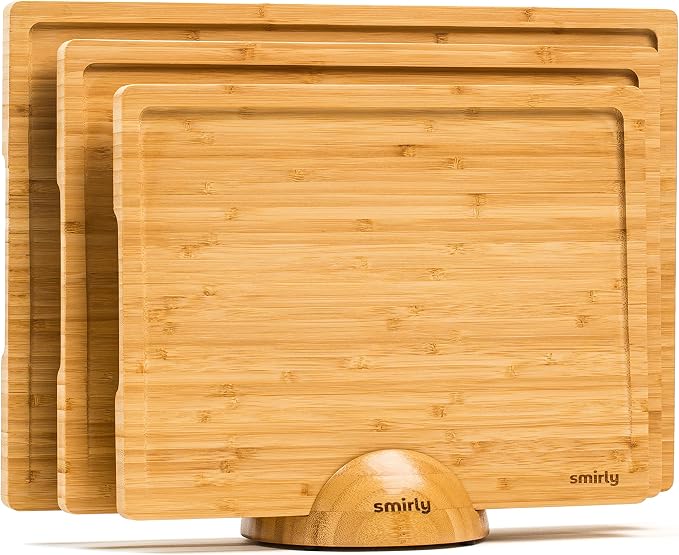 SMIRLY Bamboo Cutting Boards for Kitchen - Wood Cutting Board with Handle and Juice Groove - Wooden Chopping Board Set of 3 with Holder