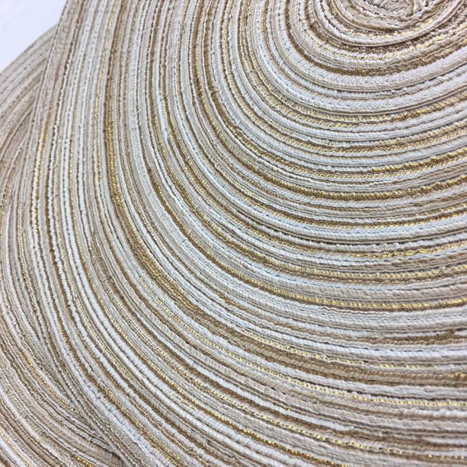 Red-A，Placemats,Round Placemats for Dining Table Set of 4 Woven Heat Resistant Non-Slip Kitchen Table Mats Diameter 14 Inch(Cream with Golden Silk)