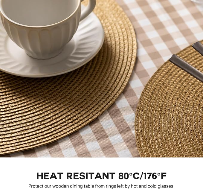 Baroyal Round Placemats Set of 8 Plastic Woven Placemats Washable Wipeable Table Mats for Dining Table Heat Resistant Non-Slip Circle Place Mats (Tan)