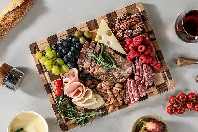 THETCHRY Cutting Boards for Kitchen, Checkered Cutting Board End Grain, Acacia Wooden Chopping Board with Juice Groove & Handle, Serving Tray for Meat, Bread & Fruit, 14"L x 11"W x 0.8"Th