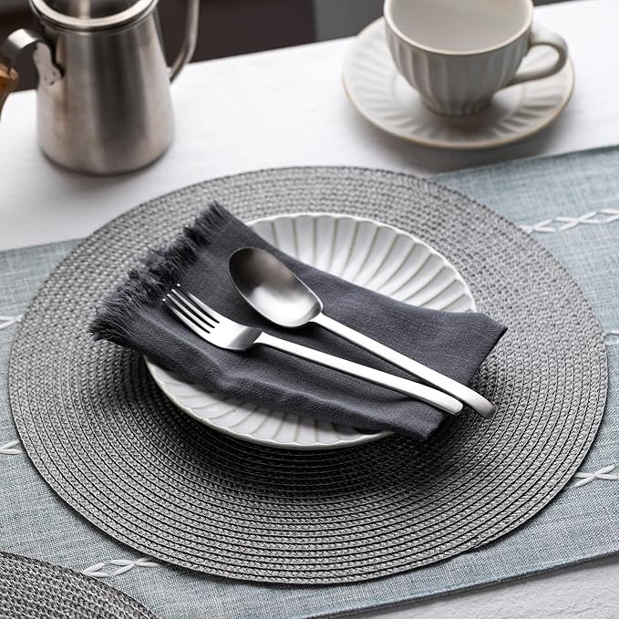 Baroyal Round Placemats Set of 8 Plastic Woven Placemats Washable Wipeable Table Mats for Dining Table Heat Resistant Non-Slip Circle Place Mats (Gray)